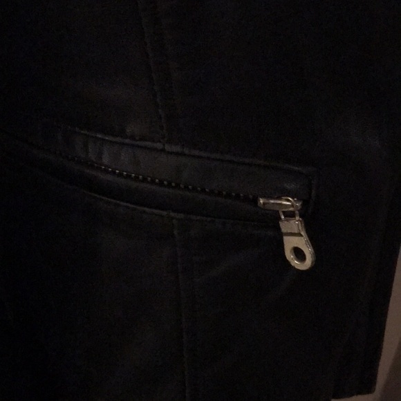 Andrew Marc black leather jacket, size xs - Picture 2 of 4